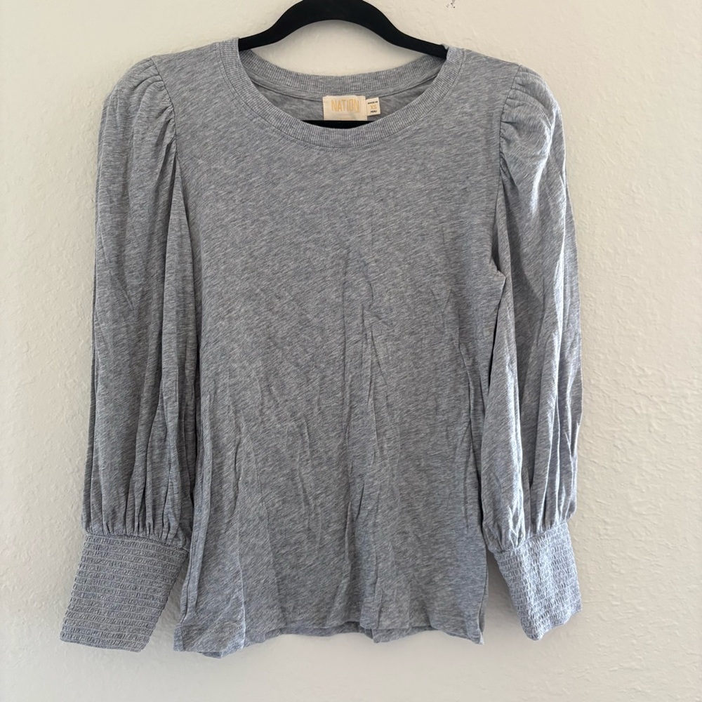 NEVER WORN SIZE XS NATION LONG SLEEVE